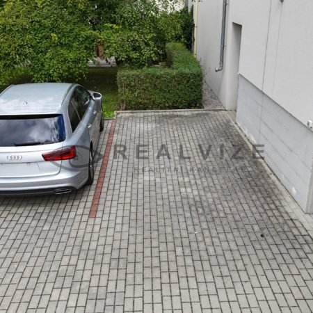 dji_fly_20250917_132950_0022_1758524899154_photo